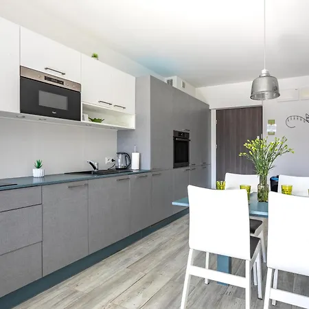 Daire Invest Szklarska 800 B6 *