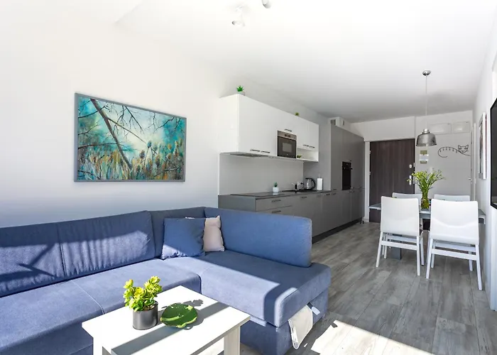 Invest Szklarska 800 B6 *