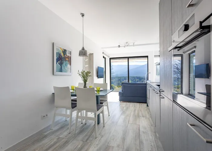 Invest Szklarska 800 B6 Apartmán Sklářská Poruba