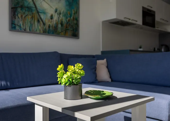 Invest Szklarska 800 B6 *